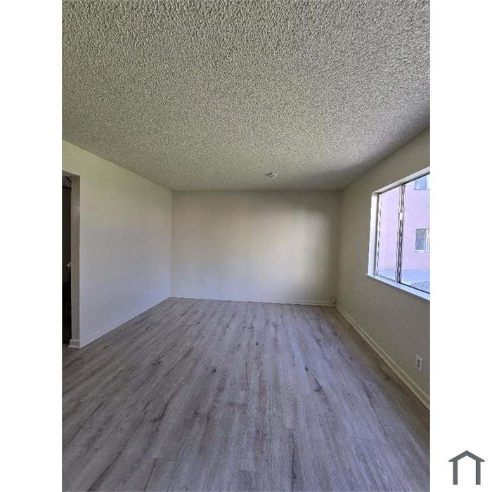 3338 E Sierra Madre Ave