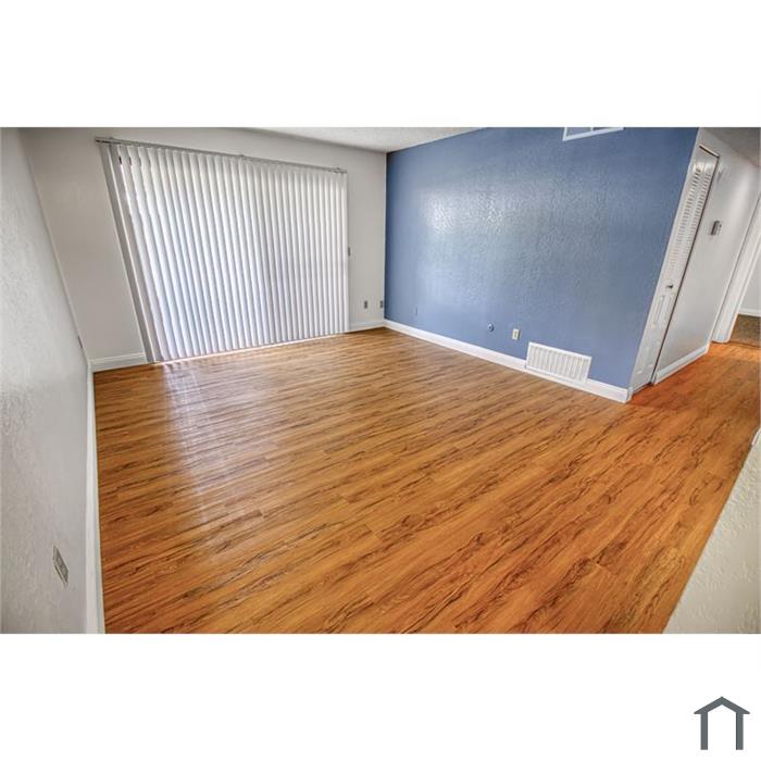 1275 S Winery Ave