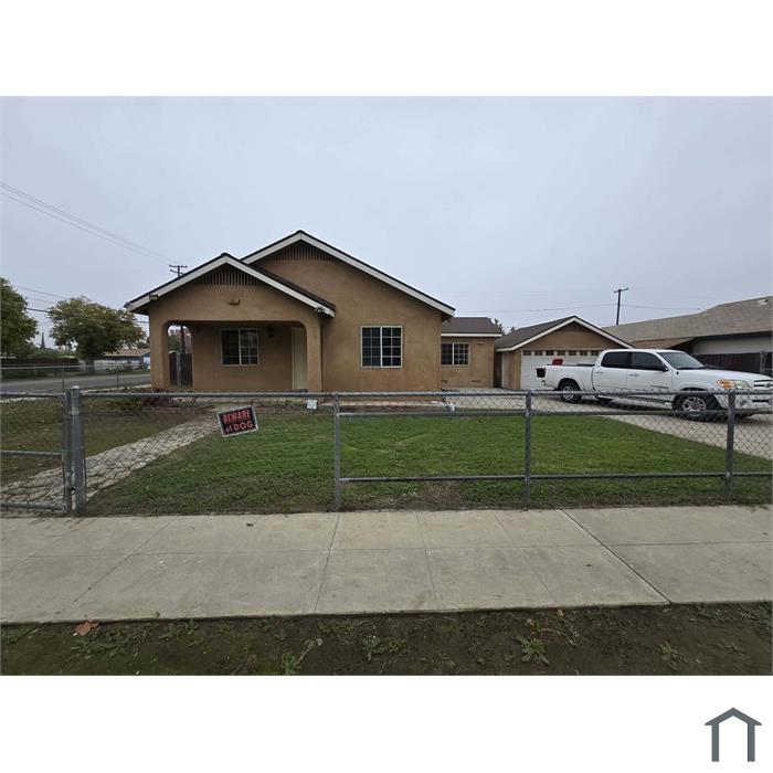 5005 E Nevada Ave