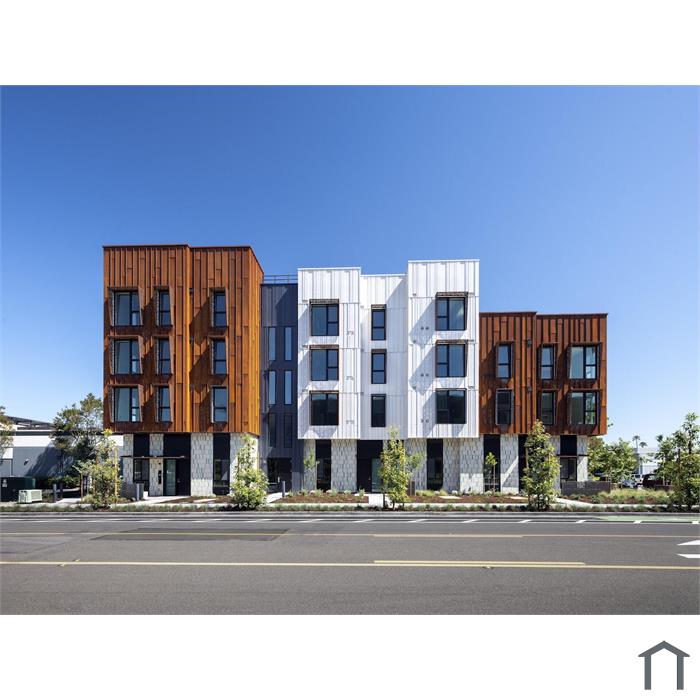 La Avenida Apartments