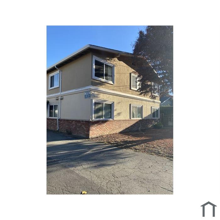 70 Buckingham Ave