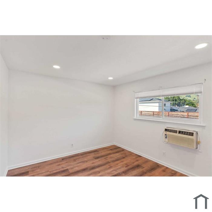 26 Church St