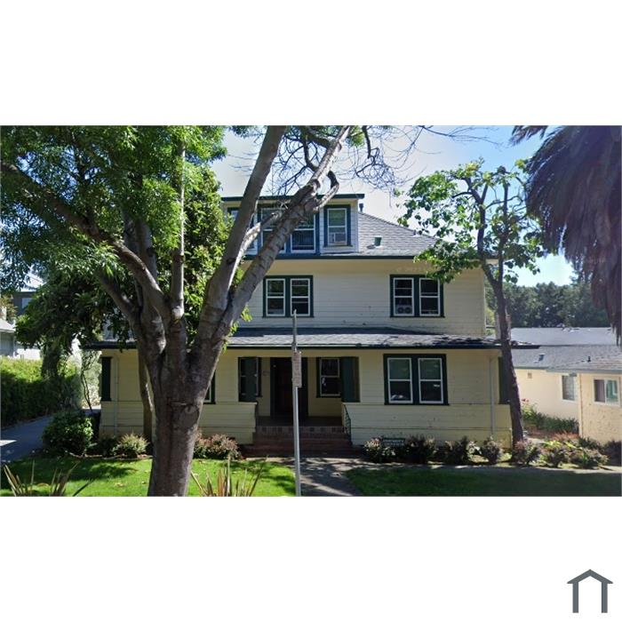 129 Emerson St