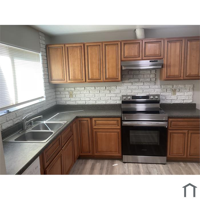 1714 Magnolia Way