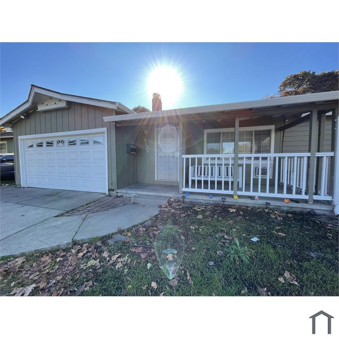3224 Clayton Rd