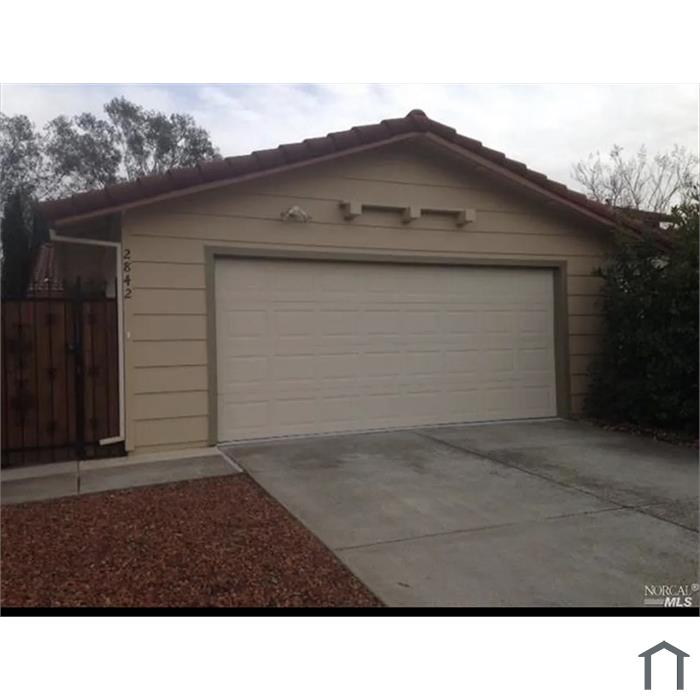 2842 Montclair Way