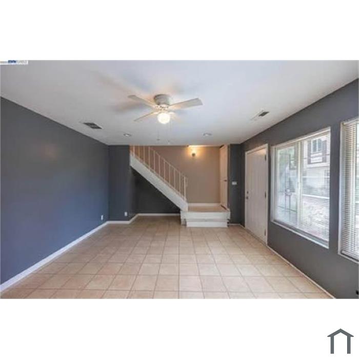 27530 Stromberg Ct