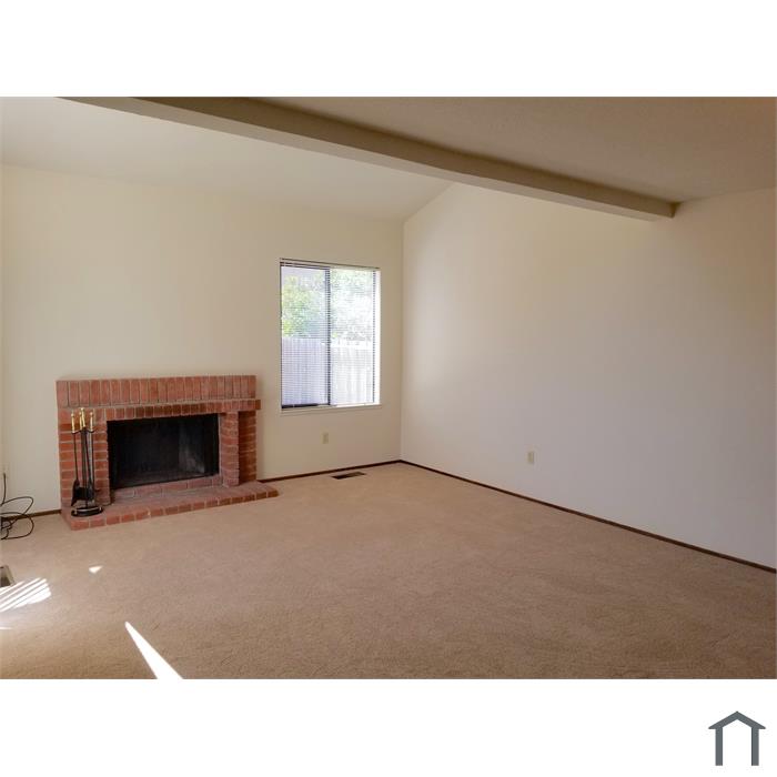 3 Bedroom Single Family House 6 Aquamarine Ct in Hercules, CA