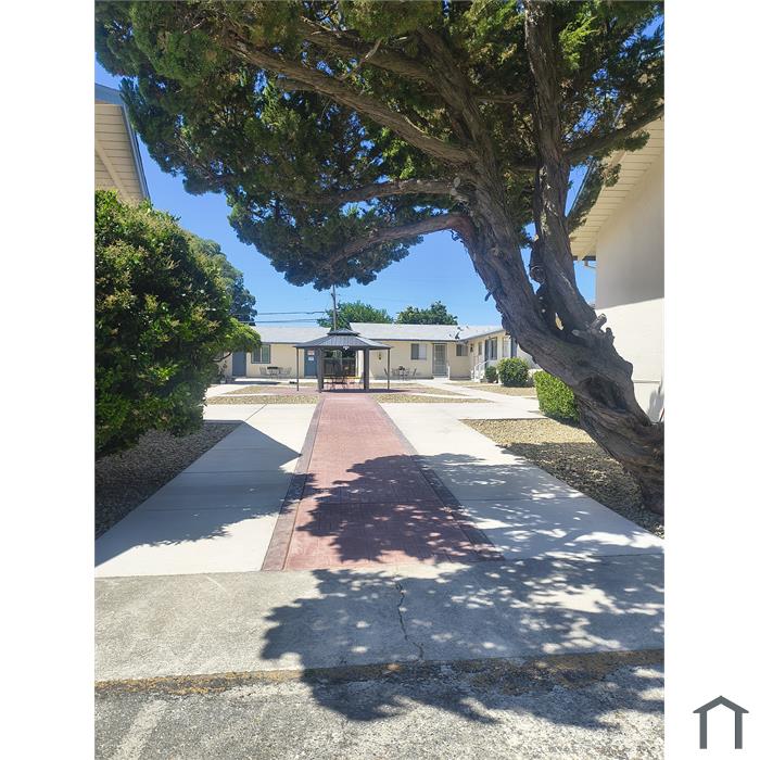 Rio Vista Apartments