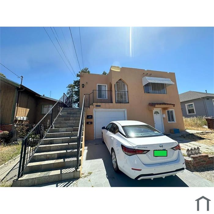 223 Garretson Ave
