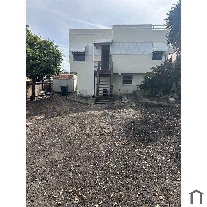 320 Vallejo Ave