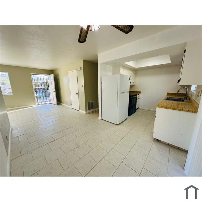 458 Ruth Ct