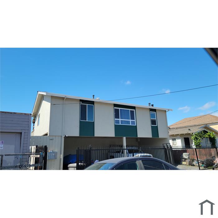 3487 Paxton Ave