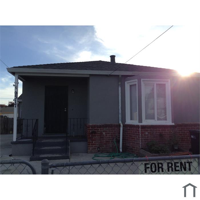 9317 Walnut St