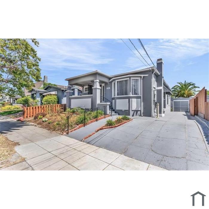 2442 Havenscourt Blvd