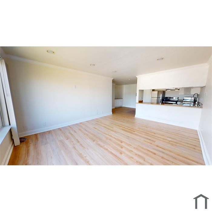 351 Lester Ave