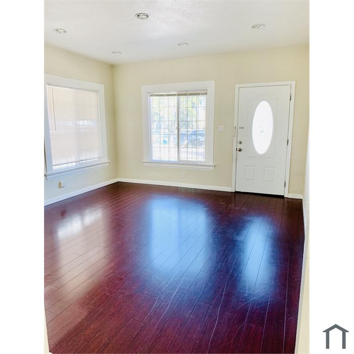 1215 International Blvd