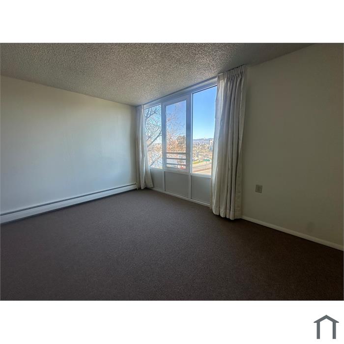 1600 Lakeshore Ave