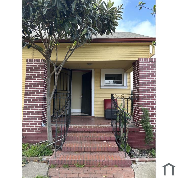 1327 60th Ave