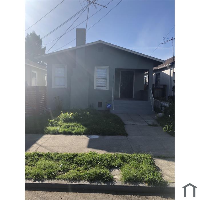 2818 Mabel St