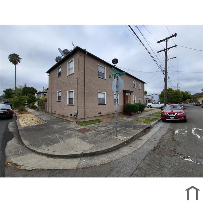 578 Civic Center St