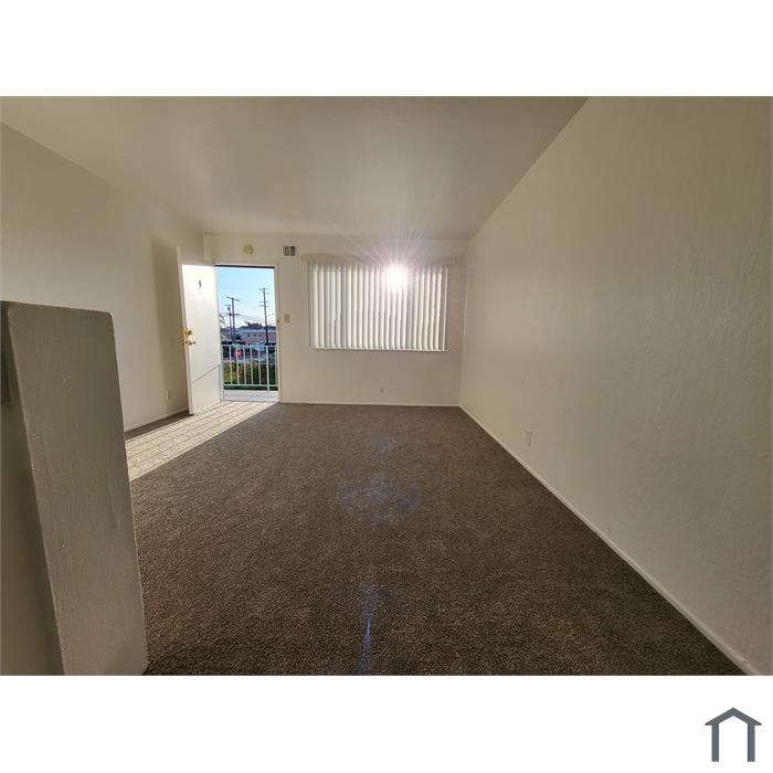 2488 Market Ave