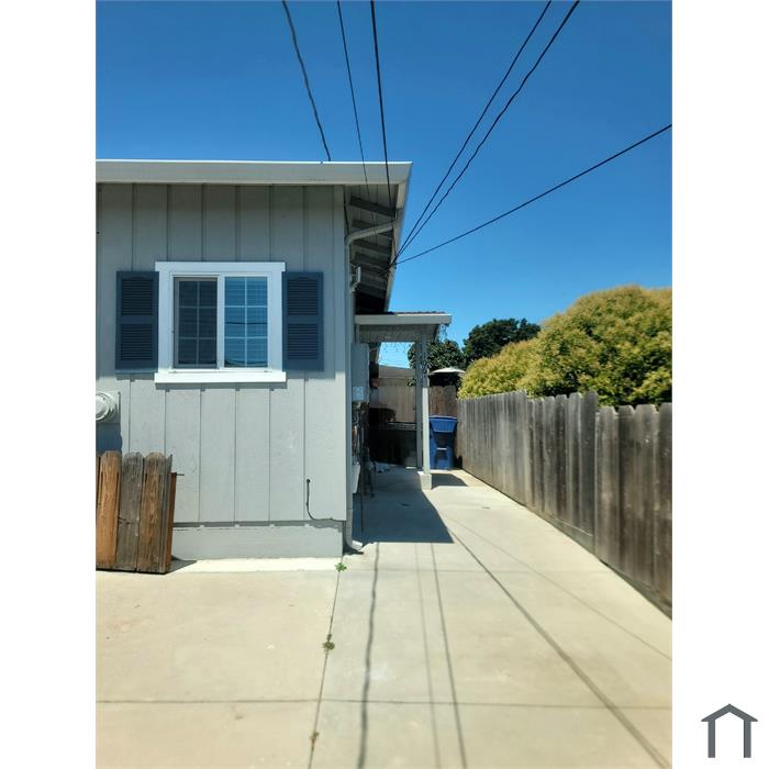 106 Hillside Ave