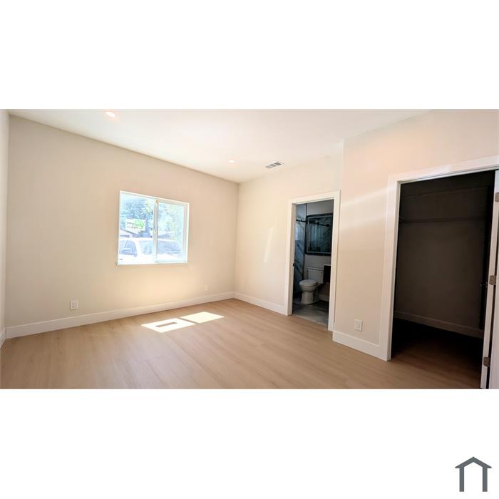 100 Loma Vista Ct