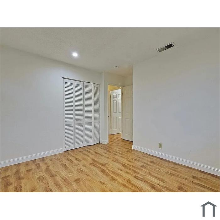 457 Matthews Ct