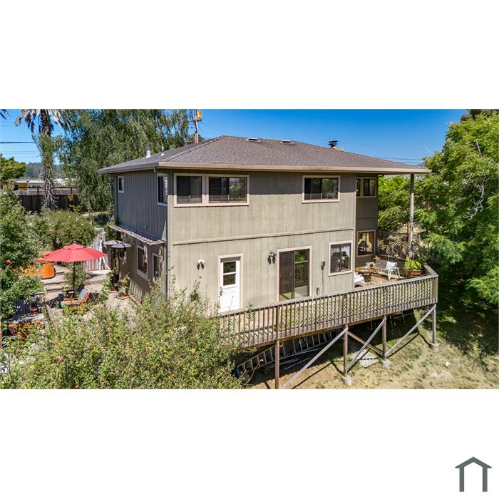 222 Manfre Rd