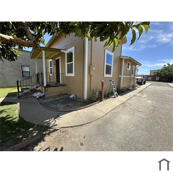 315 Locust St