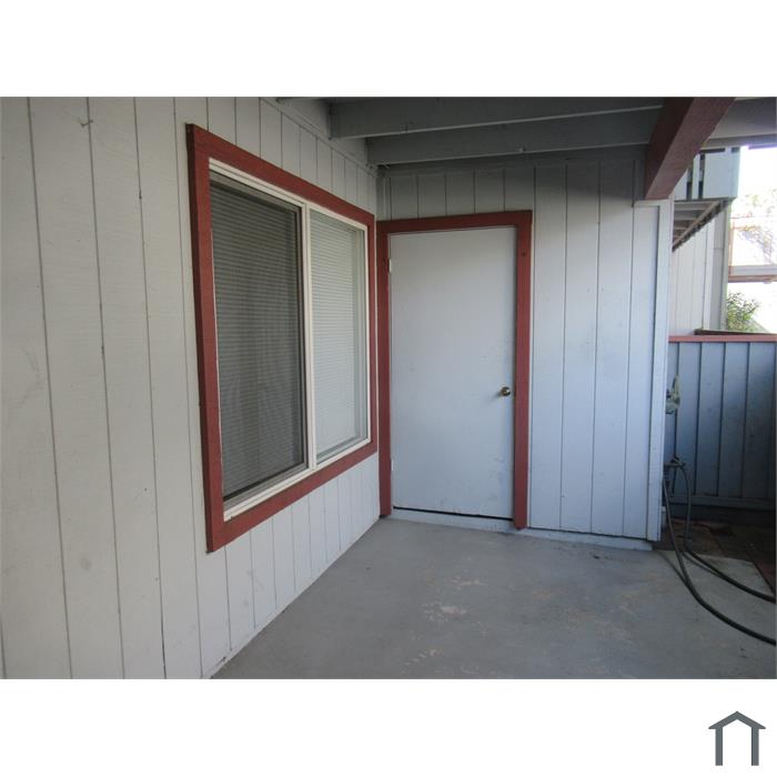 76 Rancho Dr