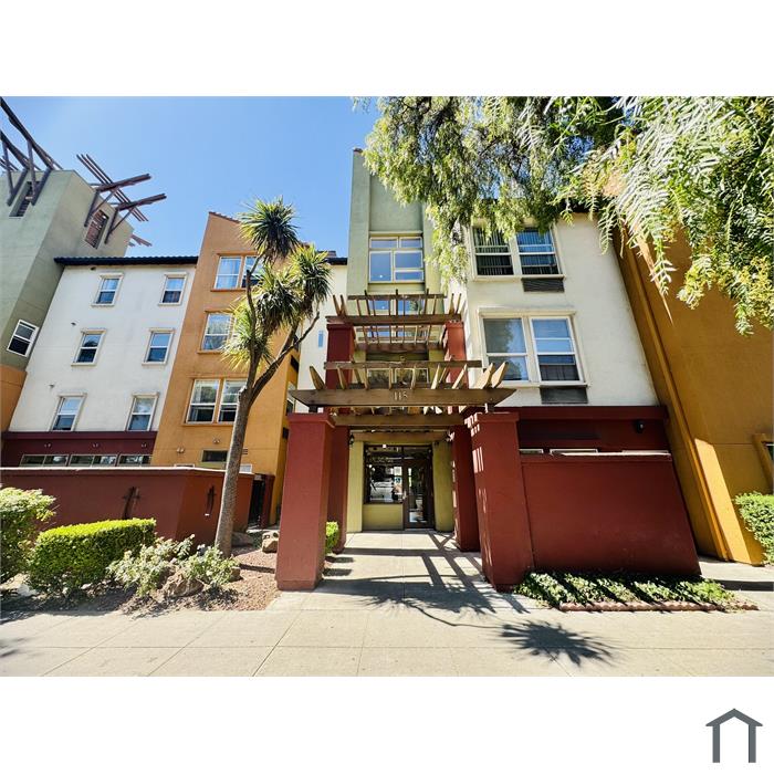 Plaza Maria Apartments
