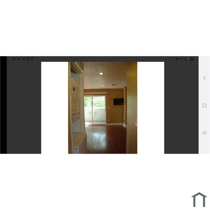 12 Castlecrest Dr