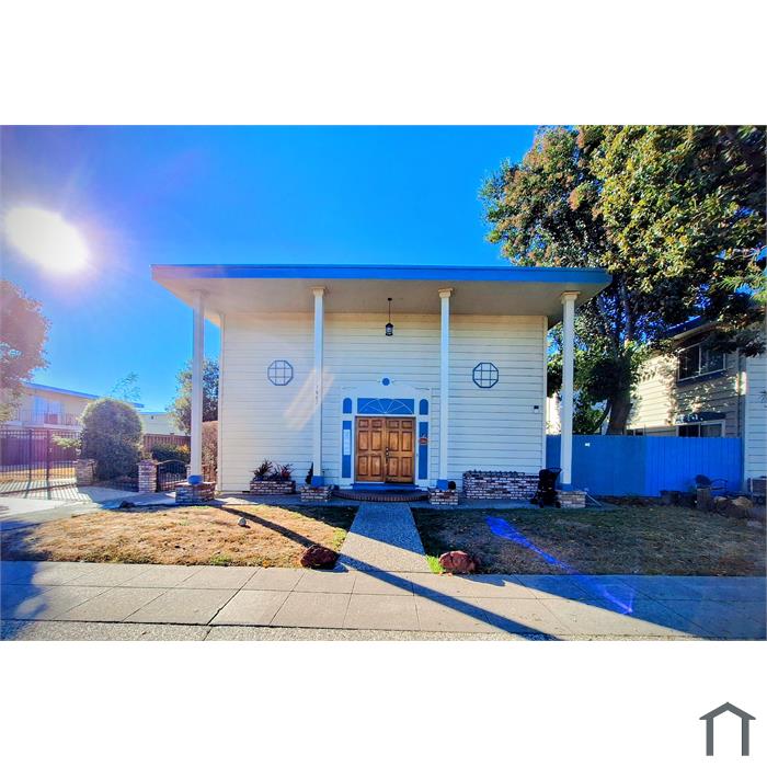 3682 Bridgeport Ct