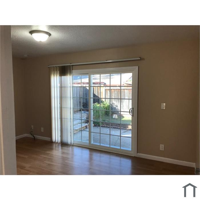 1255 Branham Ln