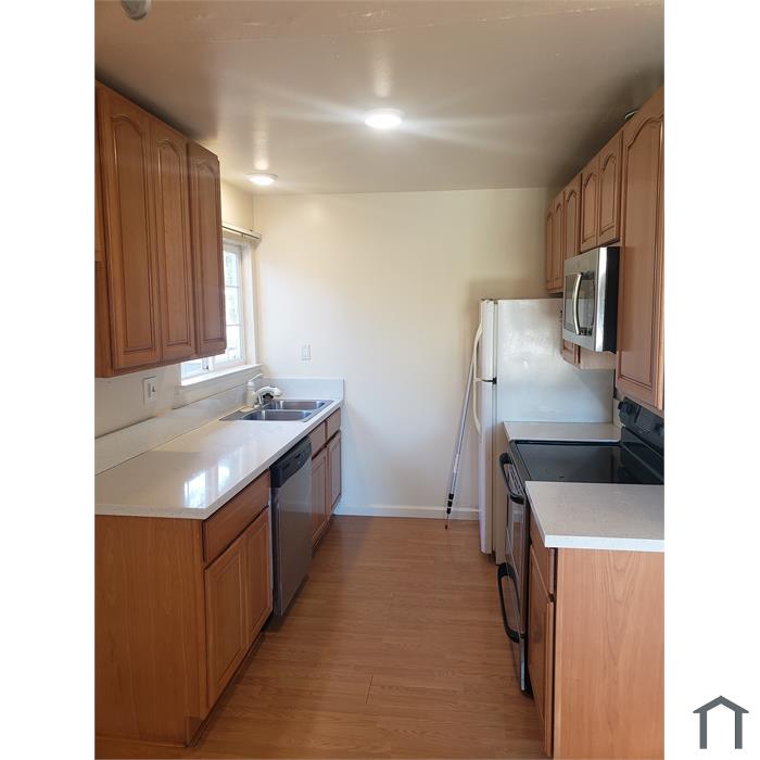 1382 Tami Lee Dr