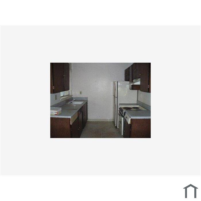 1406 Tami Lee Dr