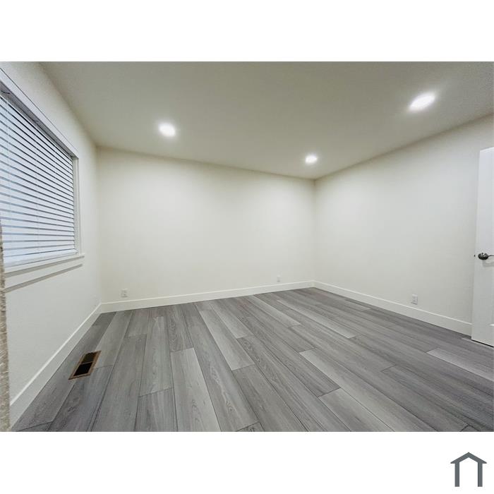 2 Bedroom Townhouse 1524 Moorpark Ave in San Jose, CA