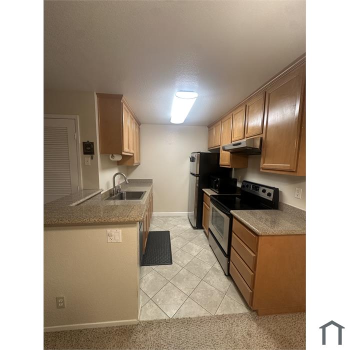 2747 Somerset Park Cir