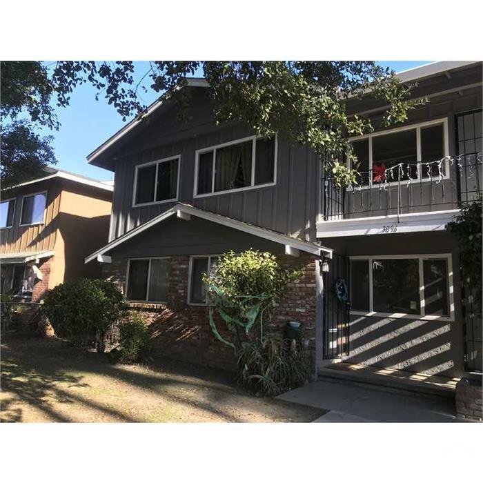 3096 Pearl Ave