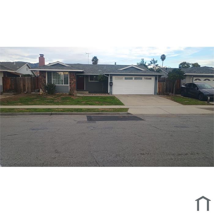 2810 Smithers Dr