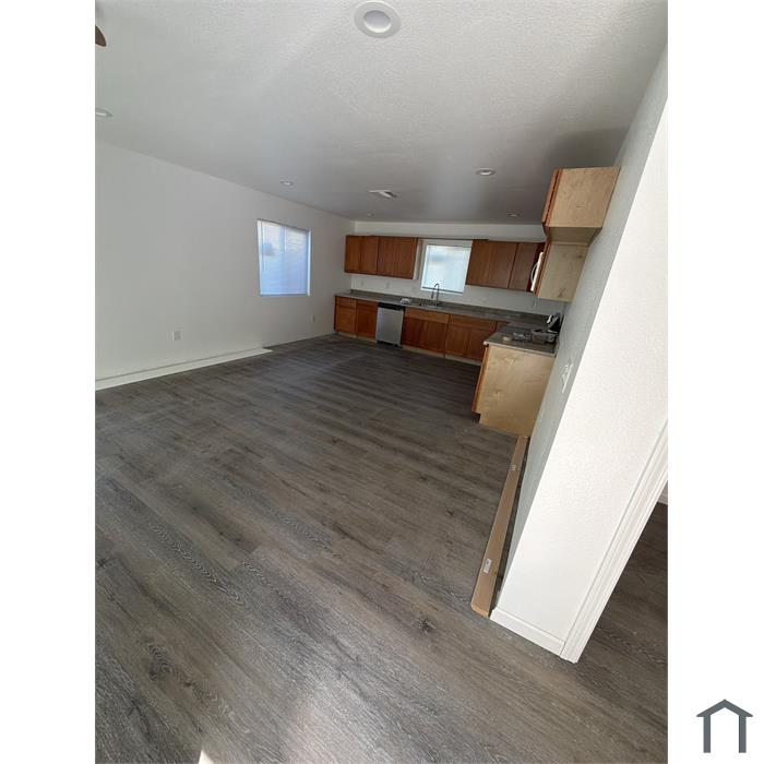 1035 Princess Dr