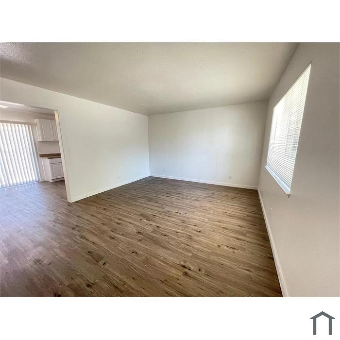 711 Ponce de Leon Ave