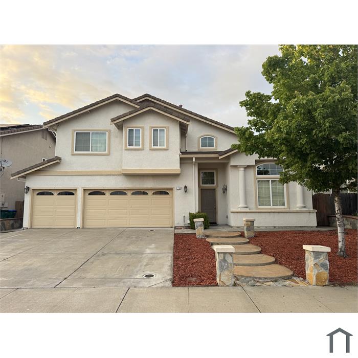 2733 Sunflower Cir