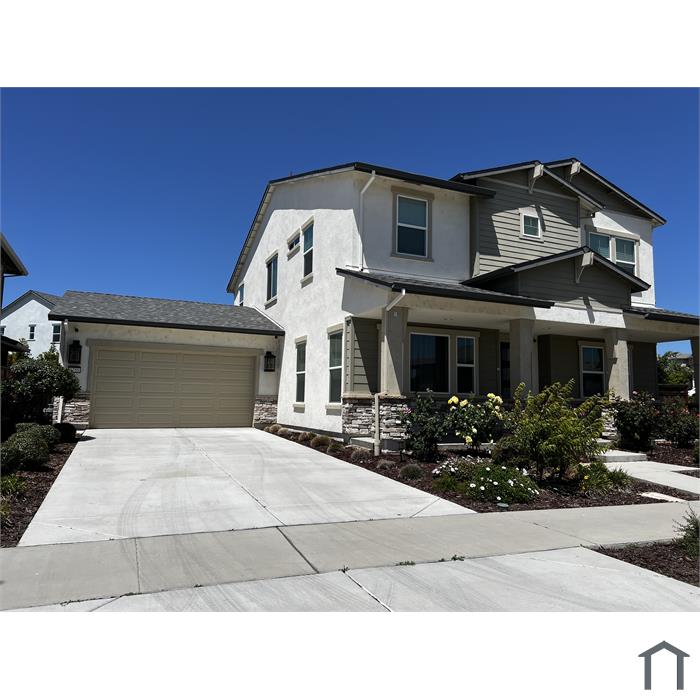 1755 Mulholland Dr