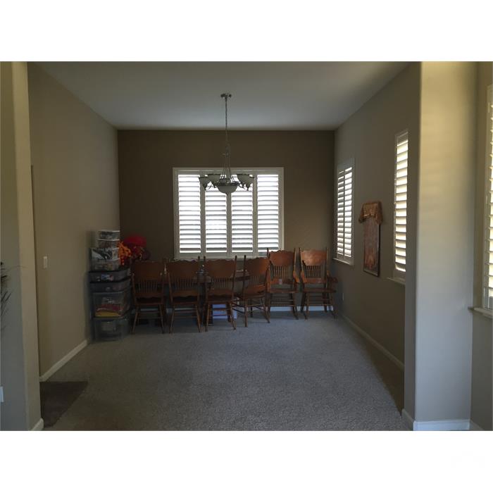 151 Argillite Ave