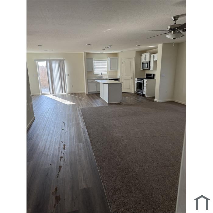 248 Grand View Ct