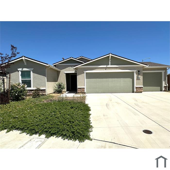 1311 Eagle Crest Ct