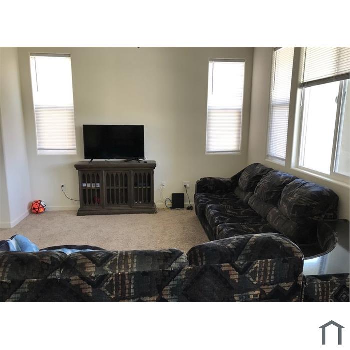 4364 Bixby Way